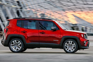 Nuova Jeep Renegade e Compass con tecnologia ibrida al Salone del Valentino di Torino